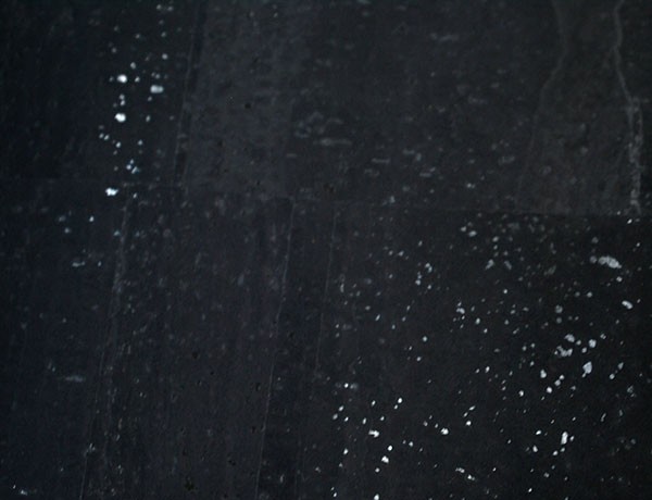 C16 - Preto